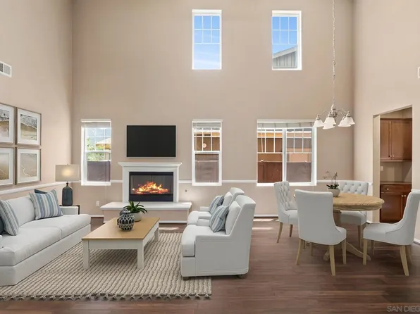 2959 Burnet Dr, Escondido, CA 92027