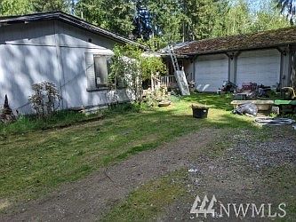 2nd image of 13109 208th Ave E
