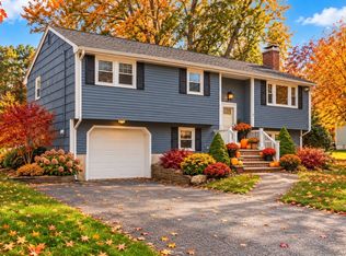 7 Heath Rd, South Easton, MA 02375