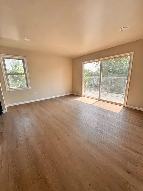 5100 Hillwell Rd - 5102 - A First Floor — Photo 2