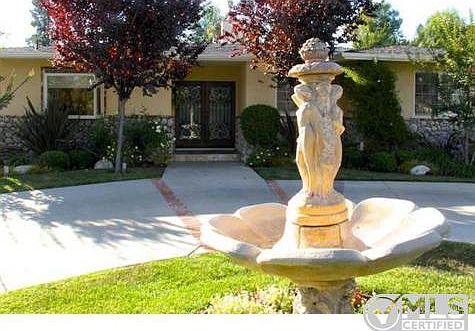 1st image of 23015 Leonora Dr