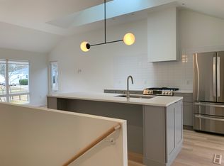 601 E Washington St, Urbana, IL 61801