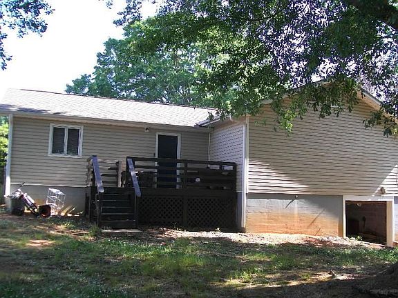4th image of 102 Gwenellen Dr