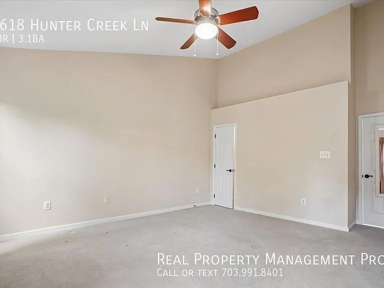 6618 Hunter Creek Ln — Photo 17