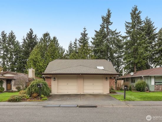 24613 13th Avenue S, Des Moines, WA 98198