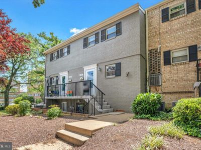5904 Mayflower Ct, Alexandria, VA, 22312