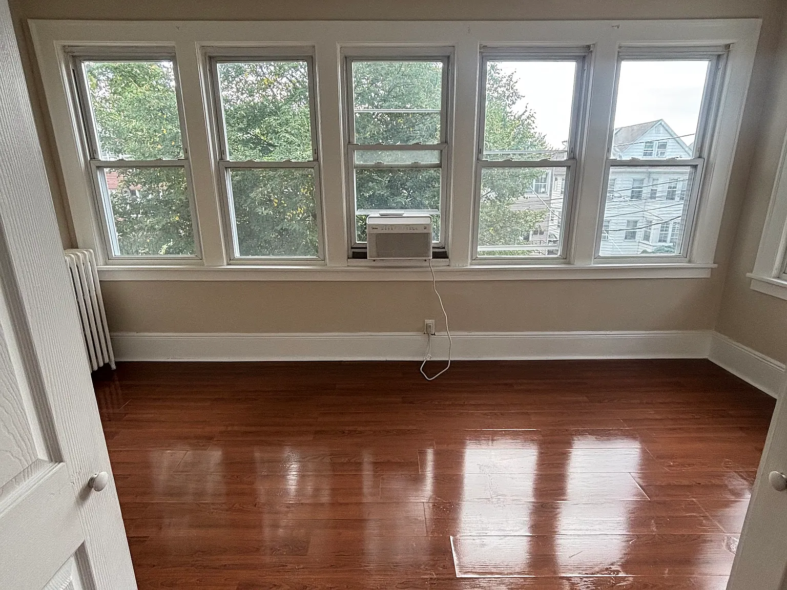 2 bed, $2,300 — Photo 4
