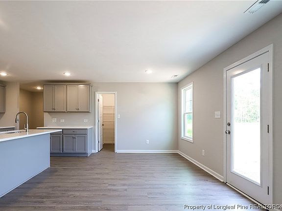 5th image of 105 Guard Ln