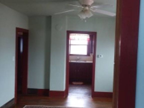 3rd image of 135 S Pine St