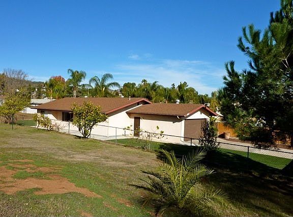 Single Story on .25 Arce