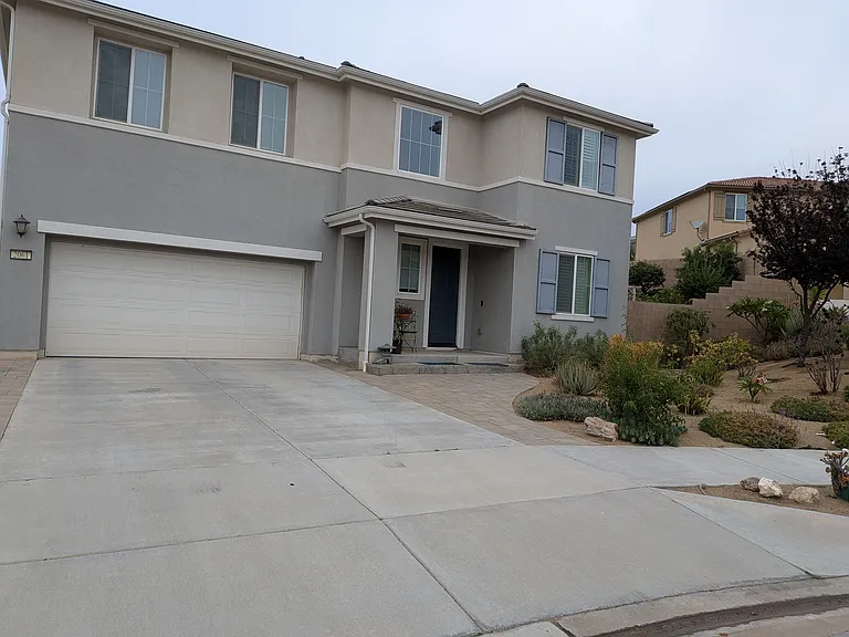 2061 Wagon Wheel Ct — Photo 2
