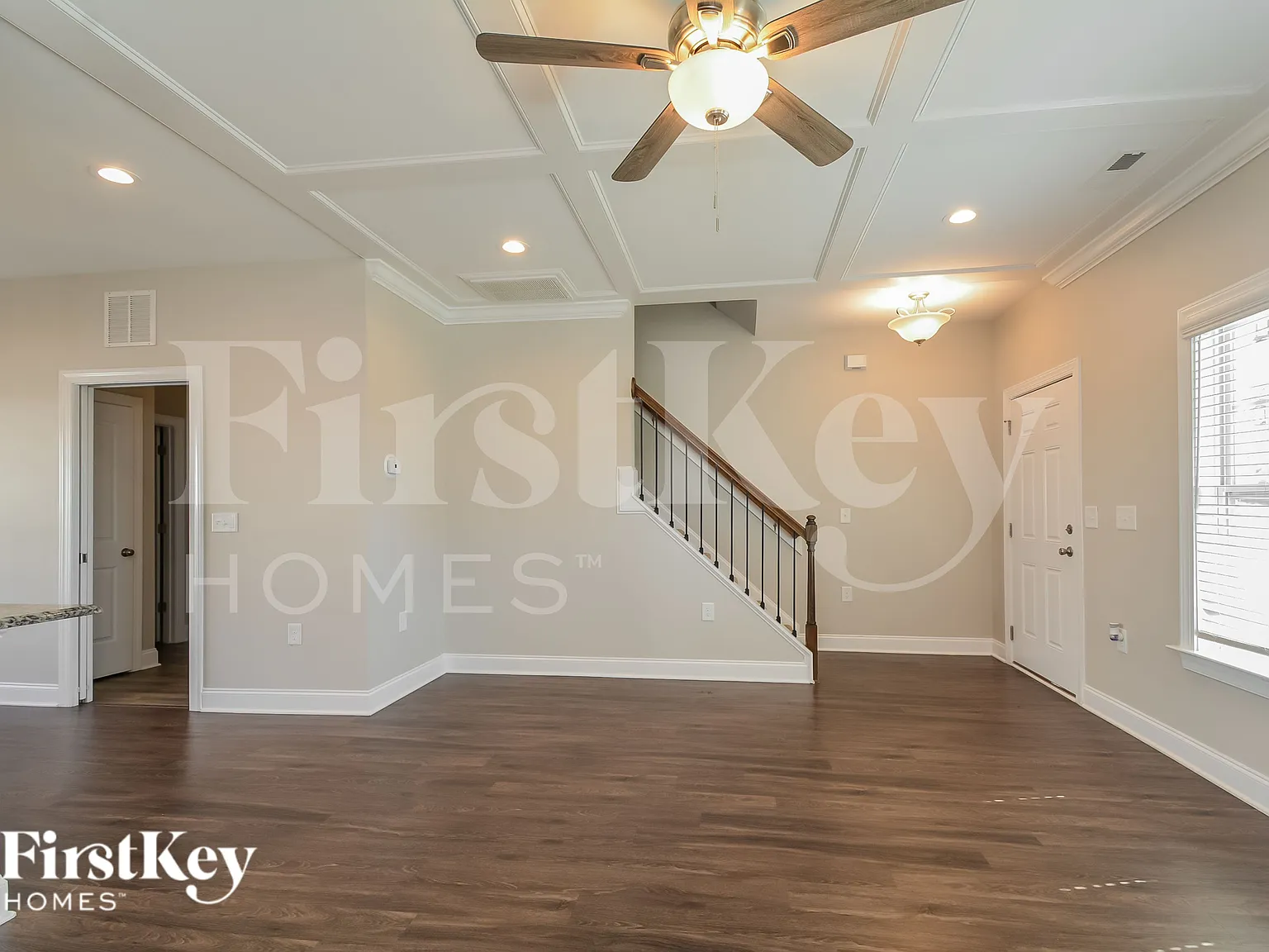 5 bed, 3.0 bath, 1833 sqft, $2,200 — Photo 3