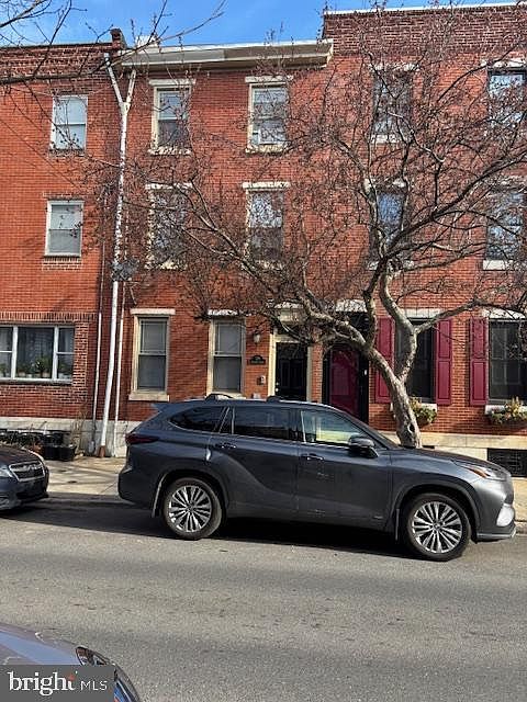 1st image of 319 Wharton St