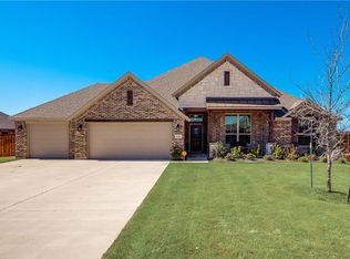 331 Amber Ln, Nevada, TX 75173