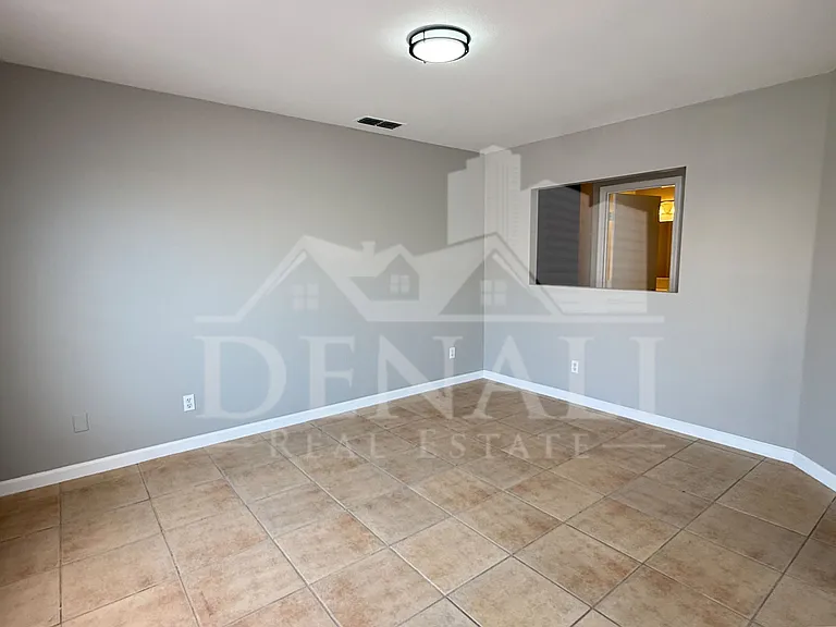 490 E Bart Dr — Photo 10