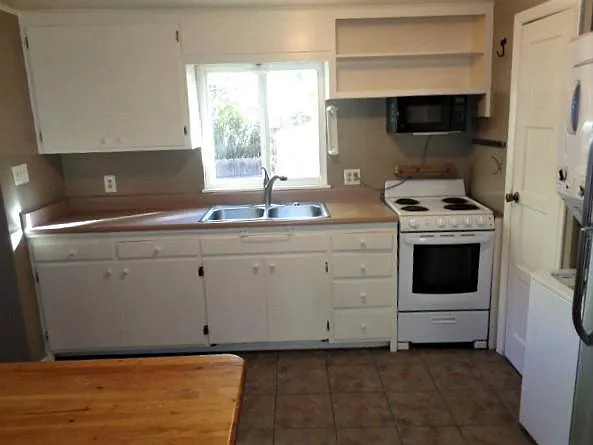 26200 Creek Ct #A — Photo 6