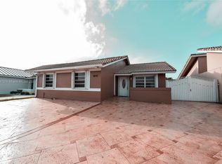 14747 SW 82nd St, Miami, FL 33193