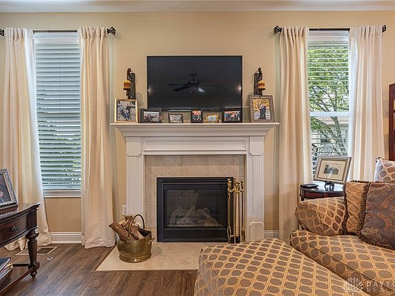 5th image of 5 Rockview Ct