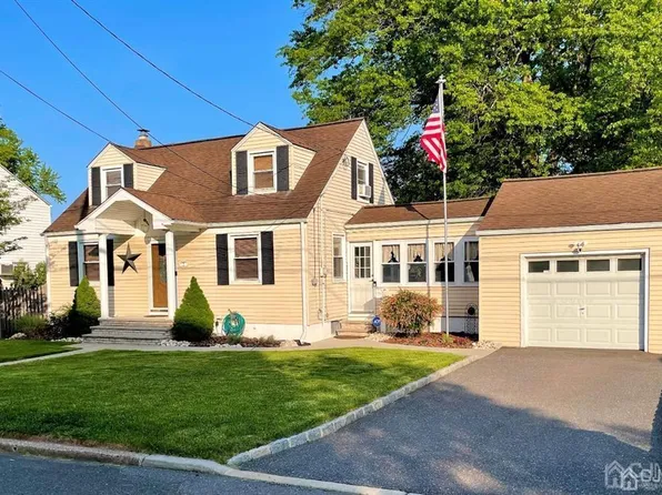 7 Outlook Ave, Colonia, NJ 07067