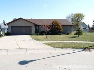 1117 Zimmerman Dr, Auburn, IN