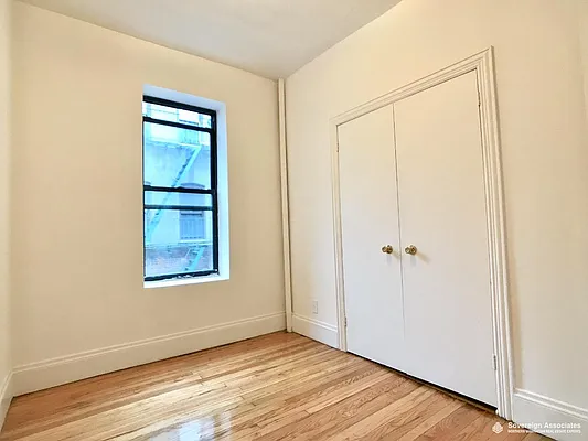 Rented by Sovereign Associates | media 4