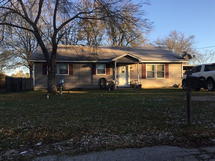 1st image of 1001 Nelwyn Ave