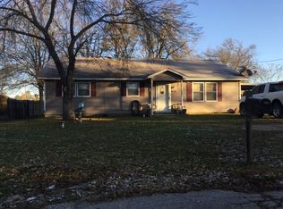 1001 Nelwyn Ave, Gladewater, TX 75647
