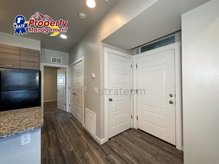605 W Pine Ave #A2 — Photo 11