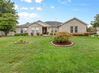 167 Emerald Way E, Granite City, IL 62040