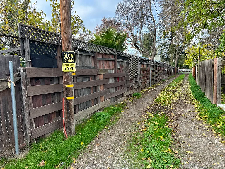 1310 Los Robles Blvd #B — Photo 6