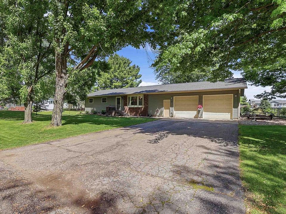 1st image of 417 CHAPLEY AVENUE