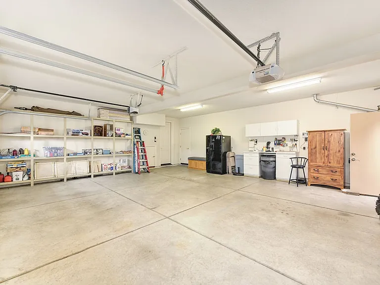 1676 Stronsay Ct — Photo 60