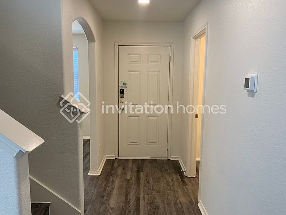 2nd image of 3601 San Lucas Ln