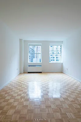 Rented by Town Residential | media 21