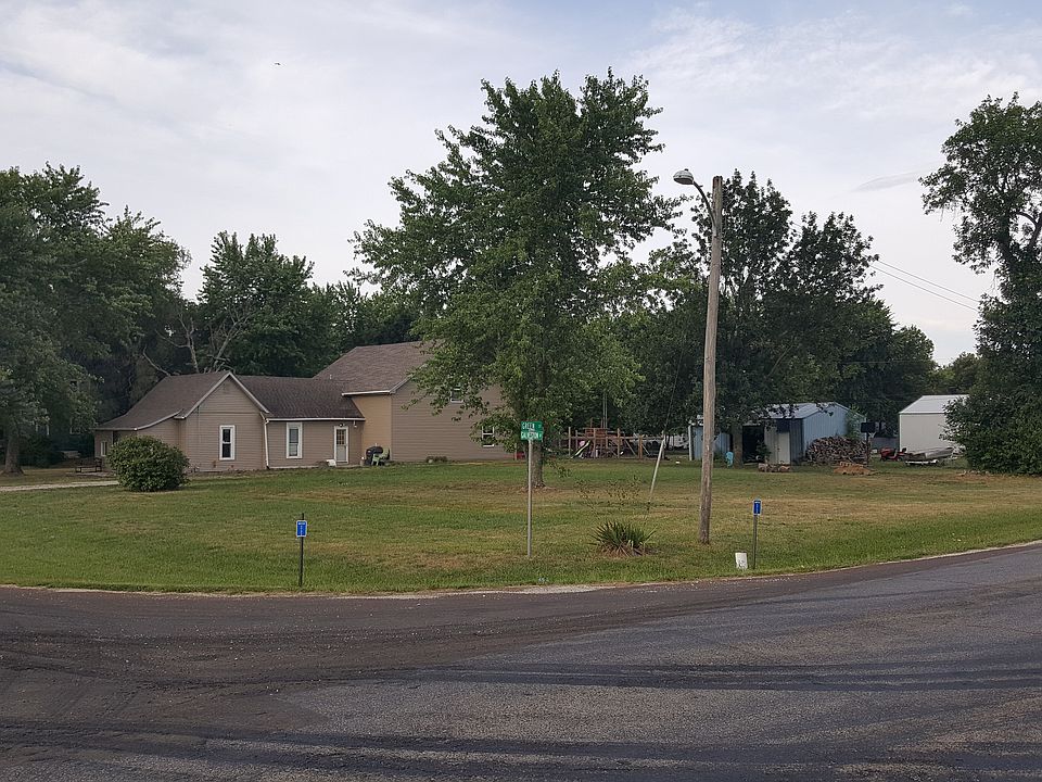 Corner Lot