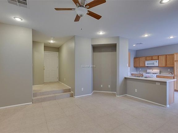 5th image of 6685 Dunraven Ave
