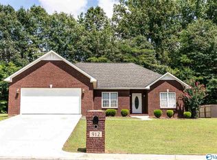 912 Bellemeade St SW, Hartselle, AL 35640