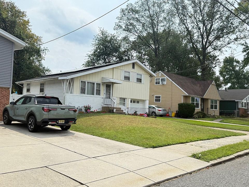 2nd image of 6126 Lexington Ave