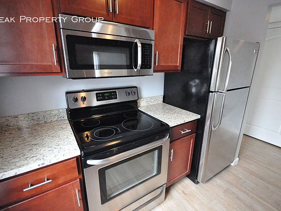 5th image of 955 Quay Ave APT F