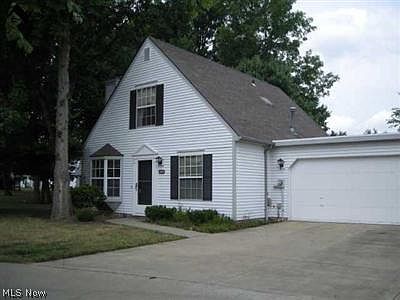 1st image of 2824 Tinkers Ln