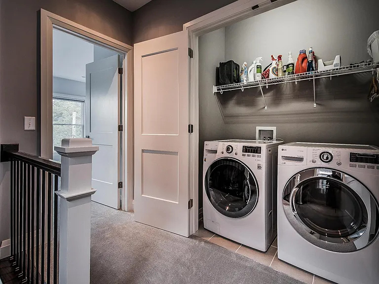 118 W Starr Ave — Photo 27