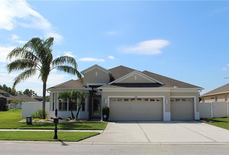 1st image of 19118 Beatrice Ln