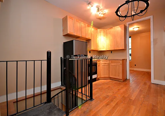 Rented by Steven C Bohbot, LREB | media 64