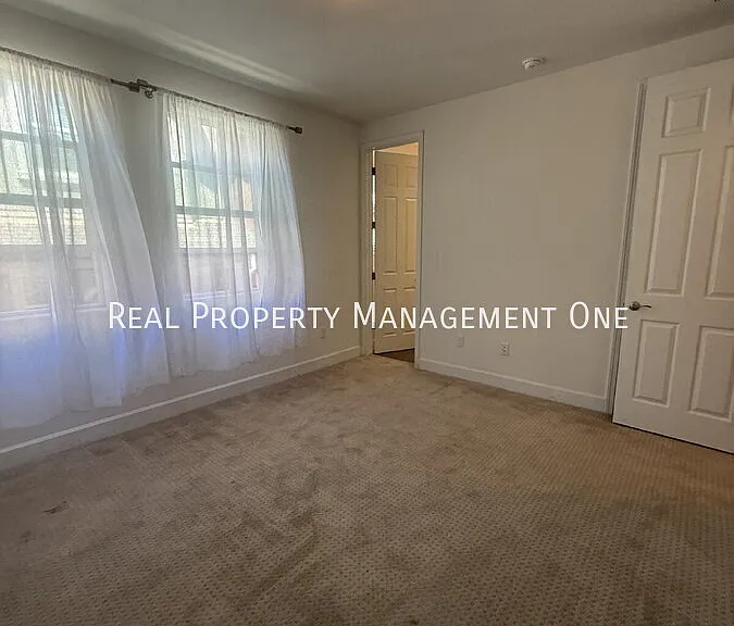 3965 Portola Cmn #2 — Photo 23