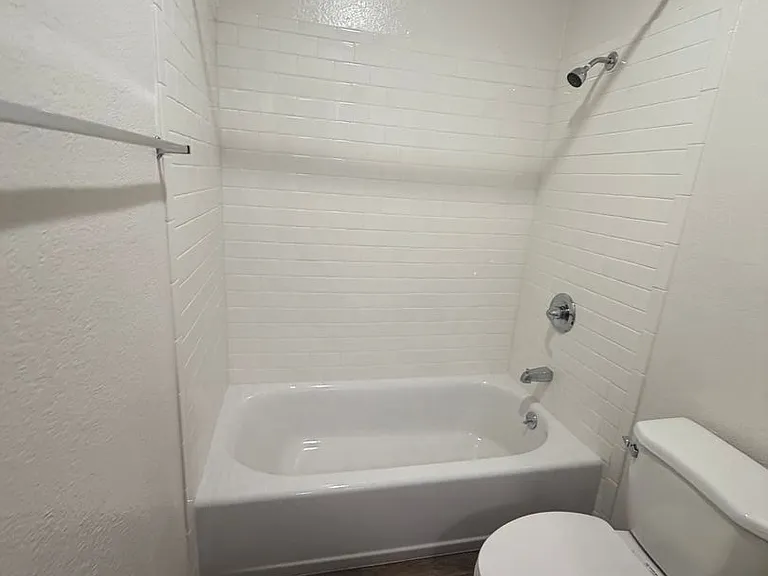 4124 Eagle Rock Blvd — Photo 12