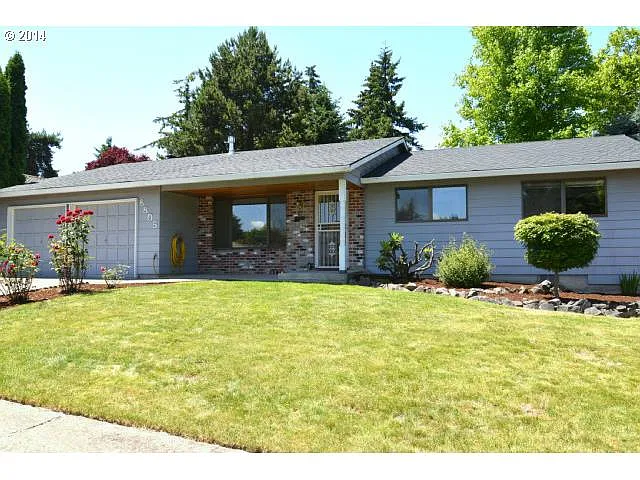 6805 SW Madrid Dr photo 1