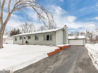 845 Oriole Dr, Apple Valley, MN 55124