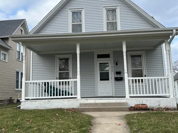 414 E Wheeler St, West Burlington, IA 52655