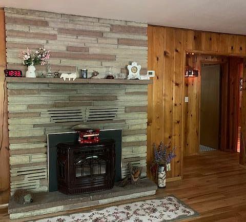 2nd image of 5084 Sherwood Dr