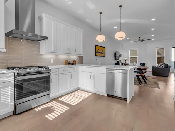 1011 44th Ave N #5, Nashville, TN 37209